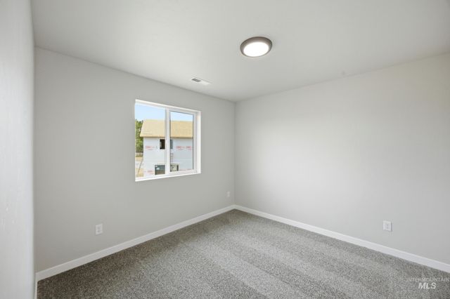 472 Merlin Ct, Middleton, ID 83644