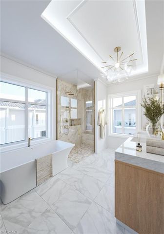 1624 Gulf Shore BLVD N 202, Naples, FL 34102