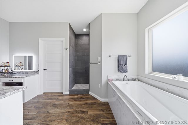 795 Blue Bird Lane, Pryor, OK 74361