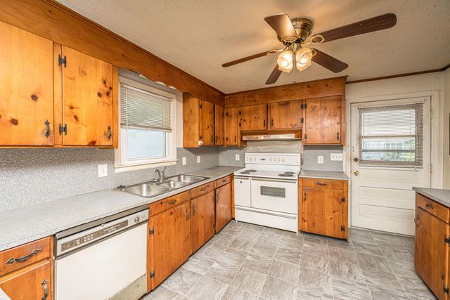 107 Wilmer Avenue, Goose Creek, SC 29445