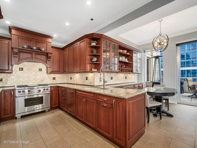 1250 S Michigan Avenue 2802, Chicago, IL 60605