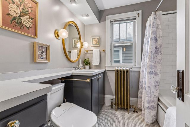 1601 Thomas Avenue, Saint Paul, MN 55104