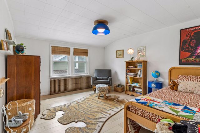 1601 Thomas Avenue, Saint Paul, MN 55104