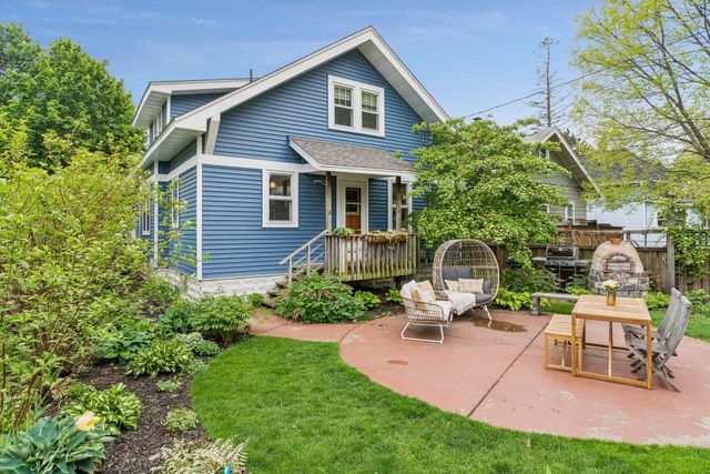 1601 Thomas Avenue, Saint Paul, MN 55104