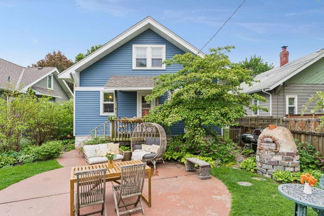 1601 Thomas Avenue, Saint Paul, MN 55104