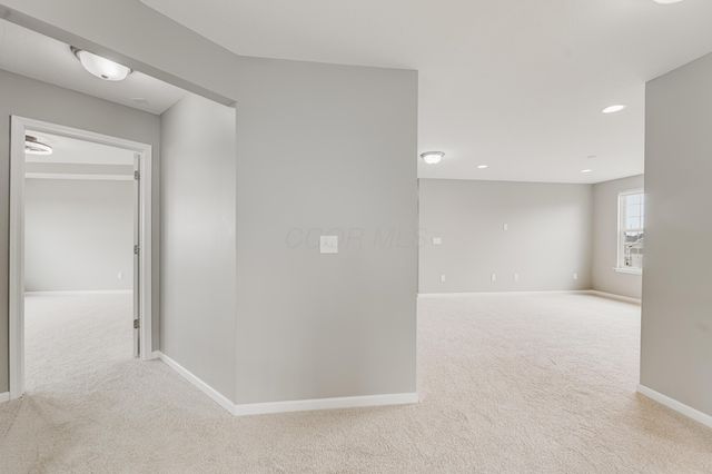 324 Silver Fox Way, Delaware, OH 43015