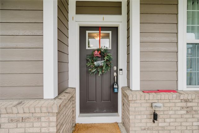 324 Silver Fox Way, Delaware, OH 43015