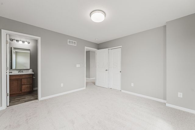 324 Silver Fox Way, Delaware, OH 43015