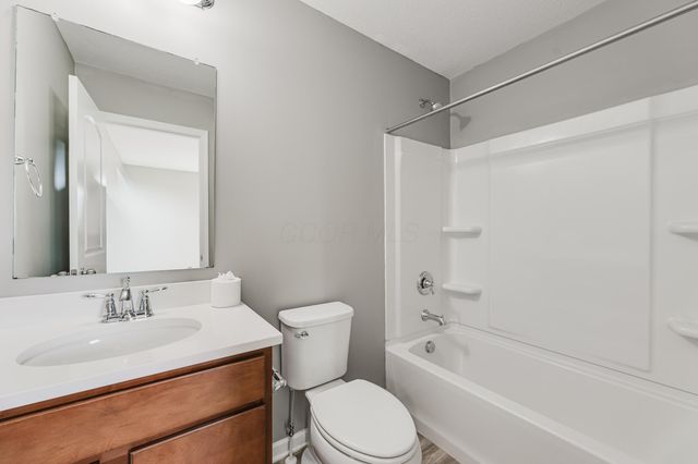 324 Silver Fox Way, Delaware, OH 43015