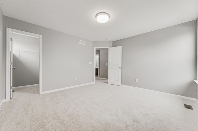 324 Silver Fox Way, Delaware, OH 43015
