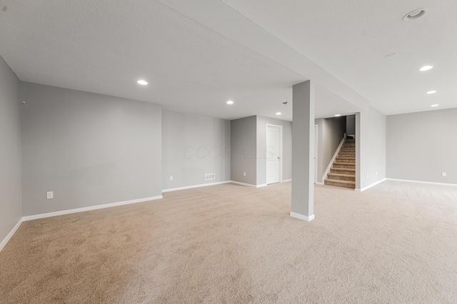 324 Silver Fox Way, Delaware, OH 43015