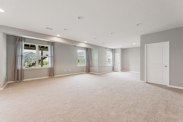 324 Silver Fox Way, Delaware, OH 43015