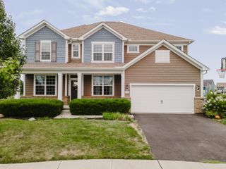 324 Silver Fox Way, Delaware, OH 43015