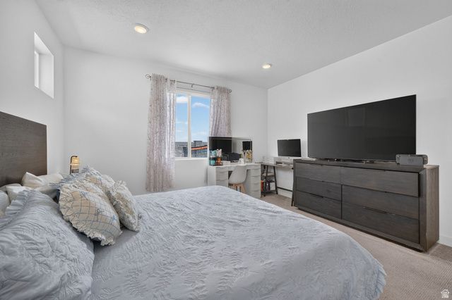 8391 S MEADOWLARK LN, West Jordan, UT 84088