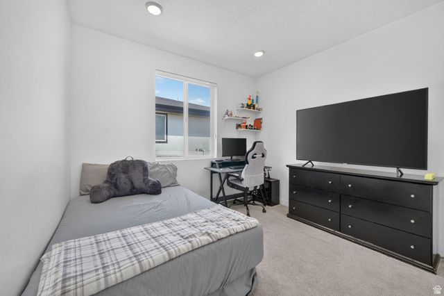 8391 S MEADOWLARK LN, West Jordan, UT 84088