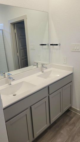 2907 Stamford Hill Lane, Houston, TX 77047