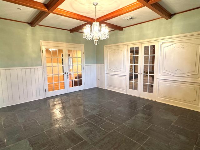 814 Spruce St, Morgan City, LA 70380