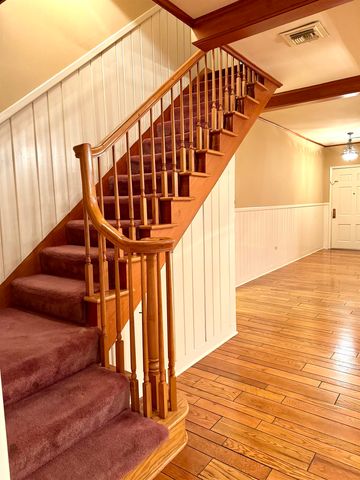 814 Spruce St, Morgan City, LA 70380