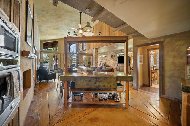 247 Satterfield RD, New Braunfels, TX 78130