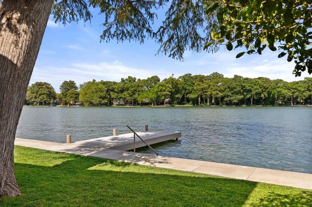 247 Satterfield RD, New Braunfels, TX 78130