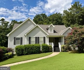 4 Hillstone Way, Cartersville, GA 30121