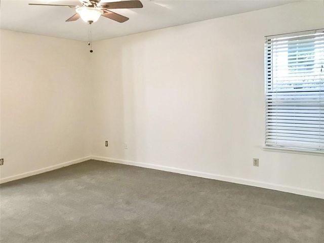 2950 Cedar Knoll Drive, Roswell, GA 30076