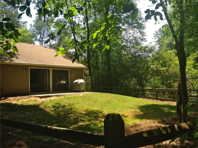 2950 Cedar Knoll Drive, Roswell, GA 30076