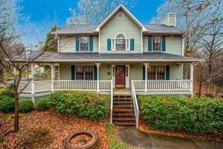 28 Saddle Field NW Circle, Cartersville, GA 30121