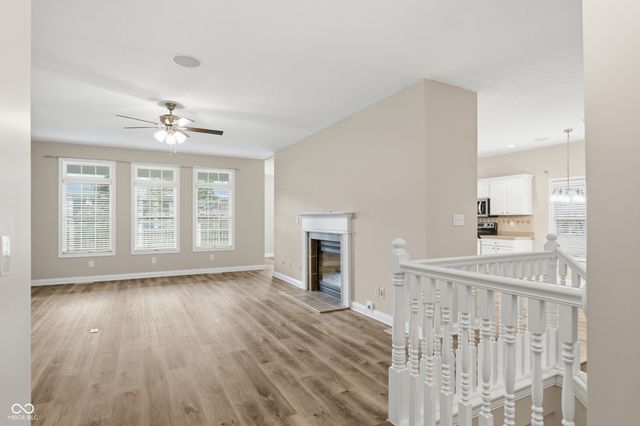 10121 Pyrite Court, Noblesville, IN 46060