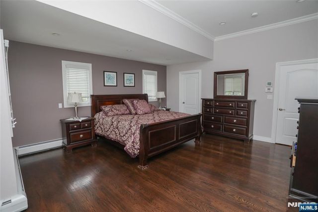 296 Forest Road, Fort Lee, NJ 07024
