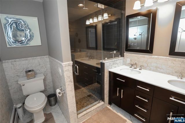296 Forest Road, Fort Lee, NJ 07024