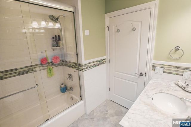296 Forest Road, Fort Lee, NJ 07024
