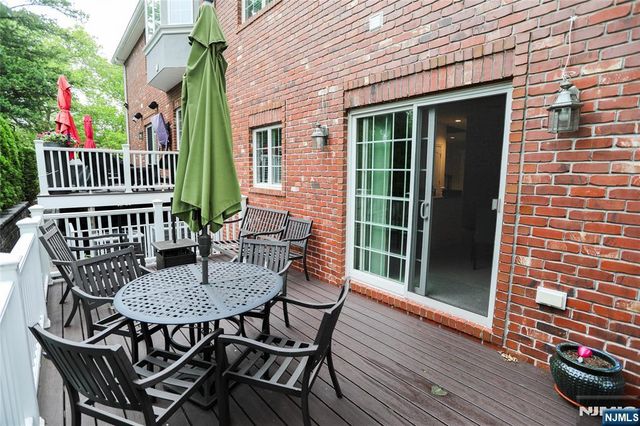 296 Forest Road, Fort Lee, NJ 07024