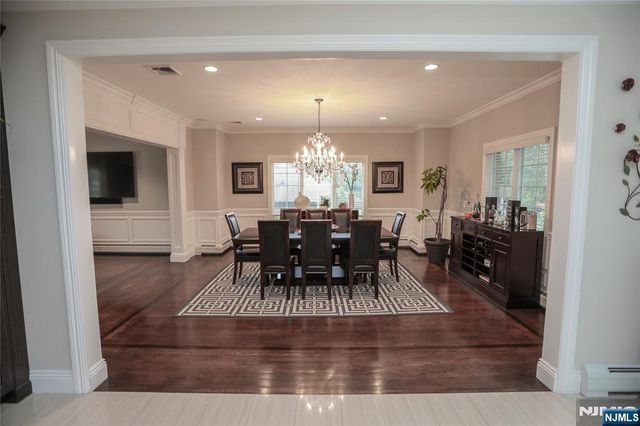 296 Forest Road, Fort Lee, NJ 07024