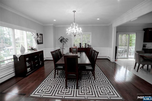 296 Forest Road, Fort Lee, NJ 07024