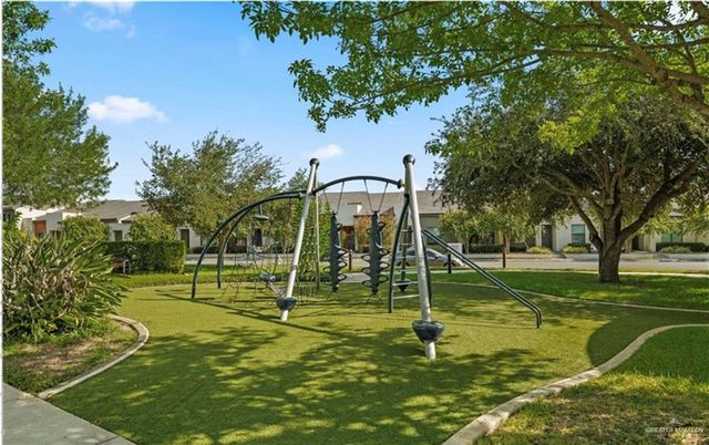 1333 Ozark Avenue, Mcallen, TX 78504