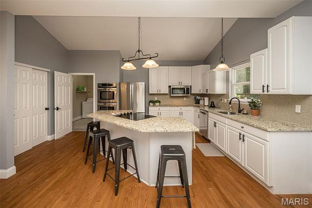 831 Legends View Drive, Eureka, MO 63025