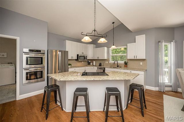 831 Legends View Drive, Eureka, MO 63025