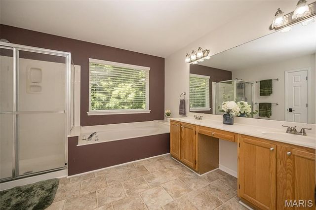 831 Legends View Drive, Eureka, MO 63025