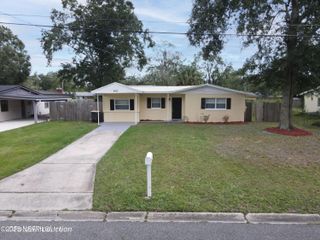 9453 FLECHETTE Avenue, Jacksonville, FL 32208