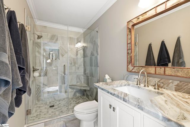 9 Belle Terre Court, Greenville, SC 29609