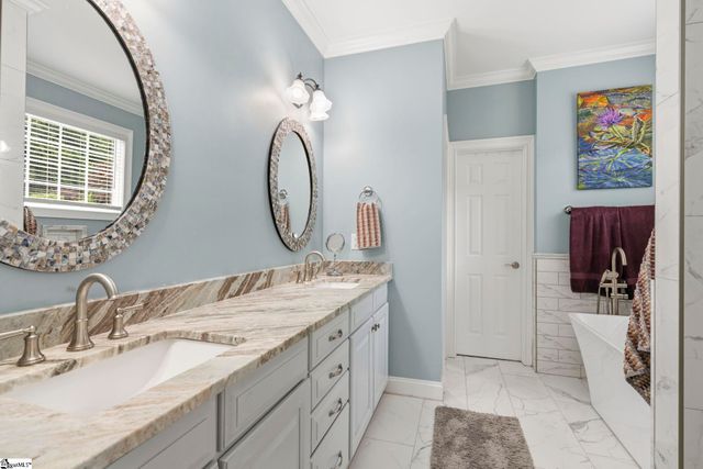 9 Belle Terre Court, Greenville, SC 29609