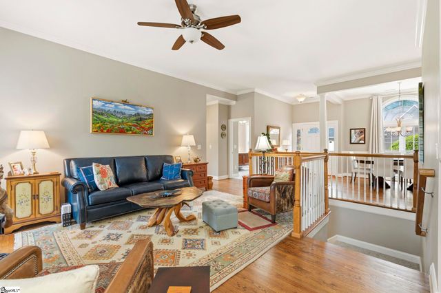 9 Belle Terre Court, Greenville, SC 29609