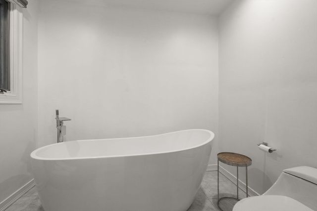 47 Dedham St, Sharon, MA 02067