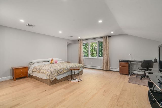 47 Dedham St, Sharon, MA 02067