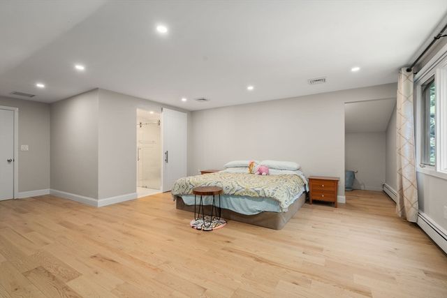 47 Dedham St, Sharon, MA 02067