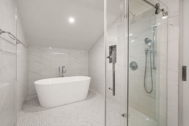 47 Dedham St, Sharon, MA 02067