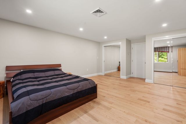 47 Dedham St, Sharon, MA 02067