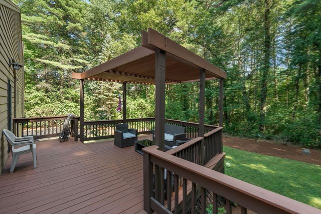 47 Dedham St, Sharon, MA 02067