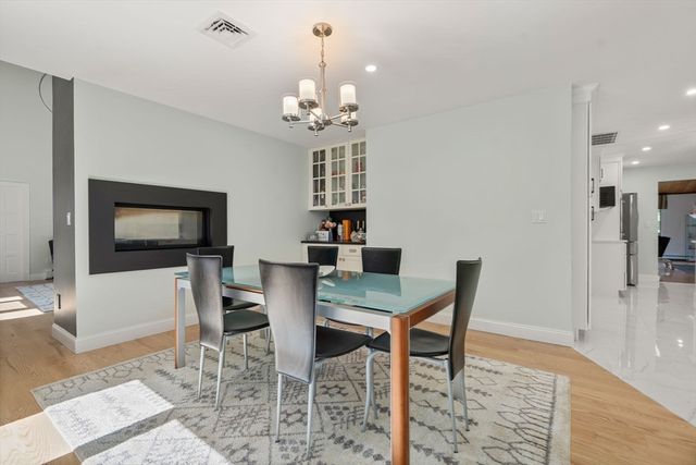 47 Dedham St, Sharon, MA 02067